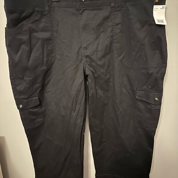 NWT Lee Relaxed Fit Straight Leg Mid Rise Black Pants Size 22W - Picture 2 of 7